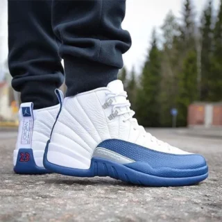 Air Jordan 12 Jumpman
